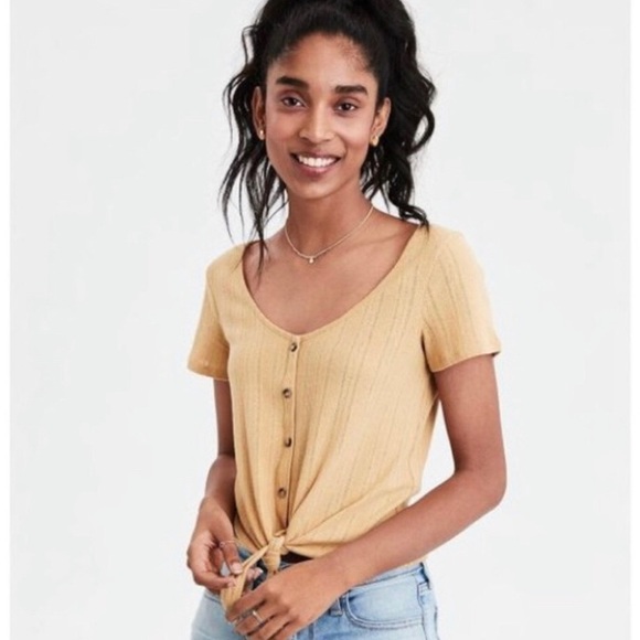 American Eagle Yellow Knit Short Sleeve Shirt - Picture 2 of 7